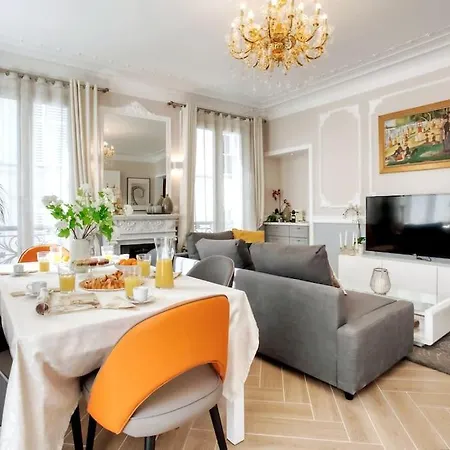 Apartment Elegant 120m2 3ch Quartier Romantique Centre Paris